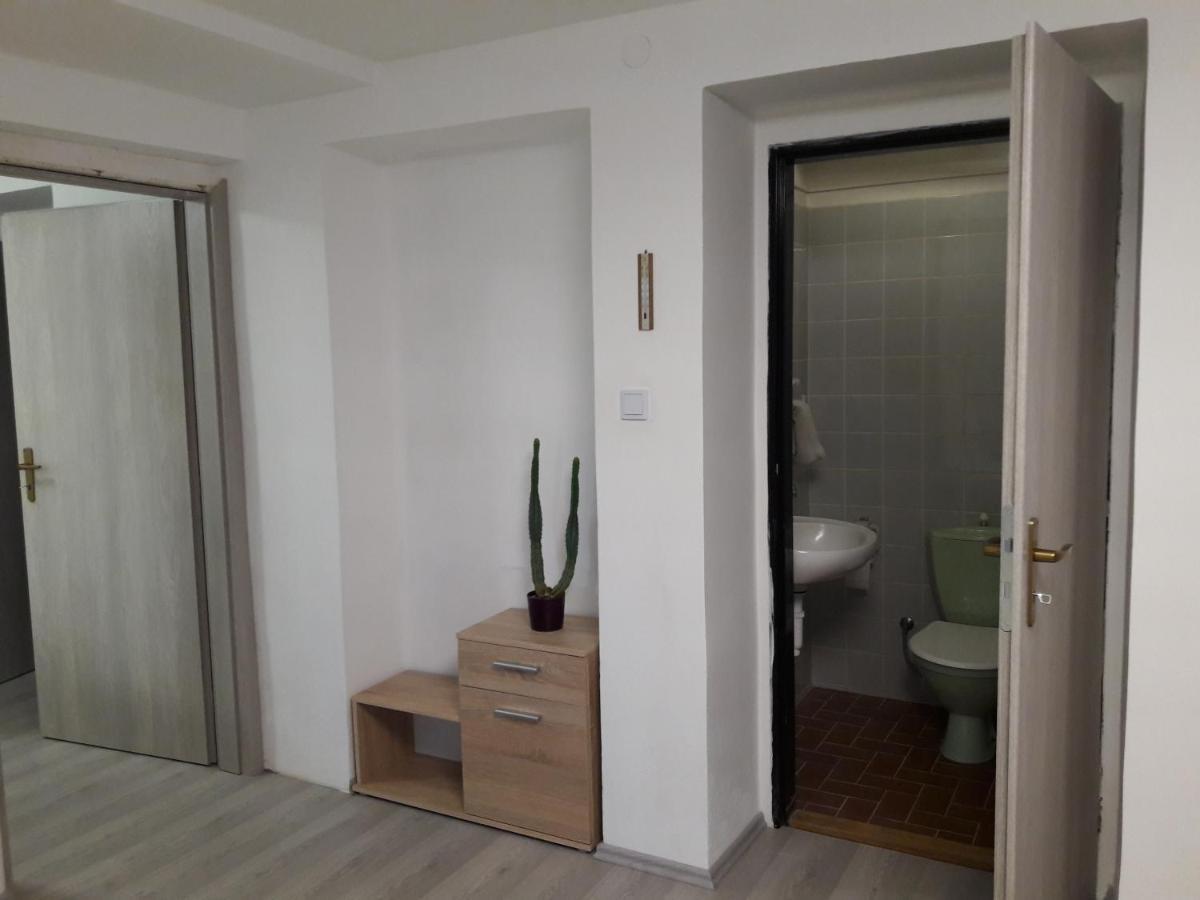 Apartman V Podbabe Prague Exterior photo